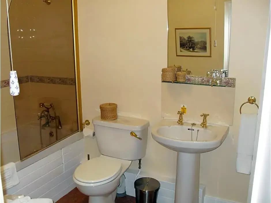 Standard Double room full double bed