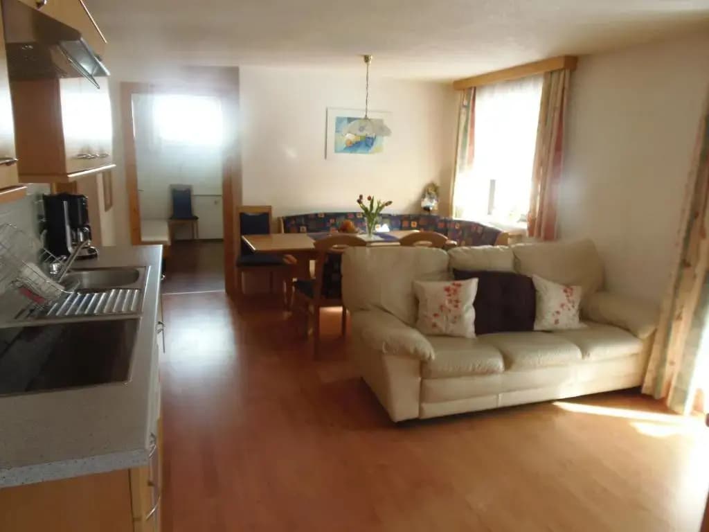 Apartment with garden view