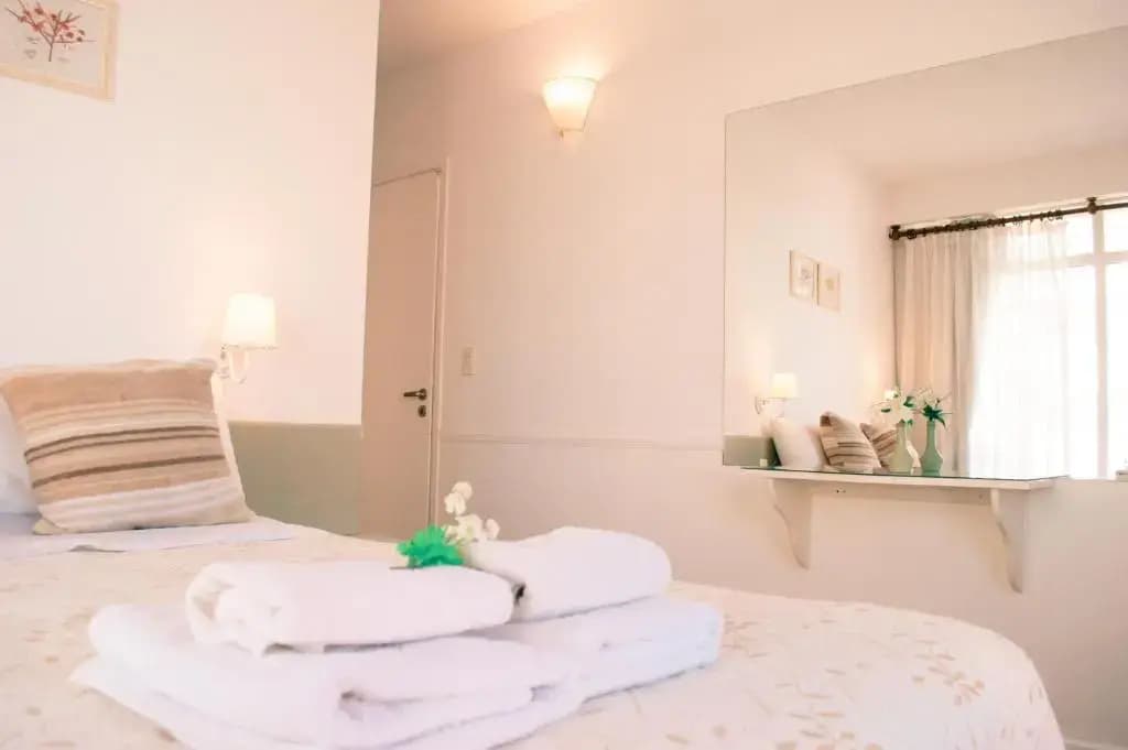 Deluxe Double room with partial sea view full double bed