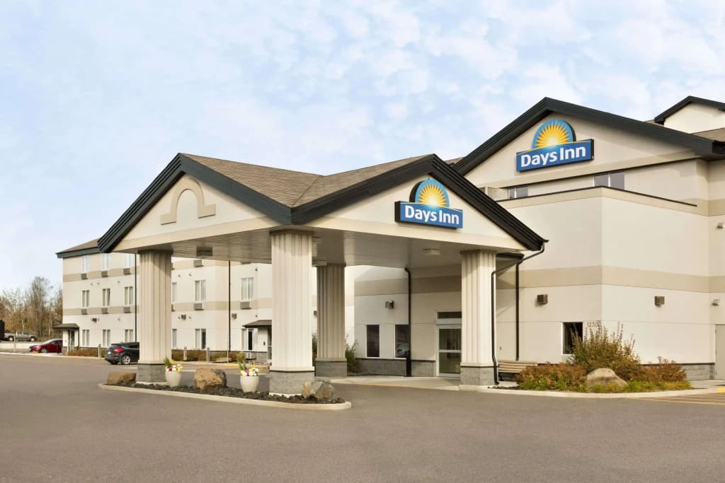 Hotel photo 1