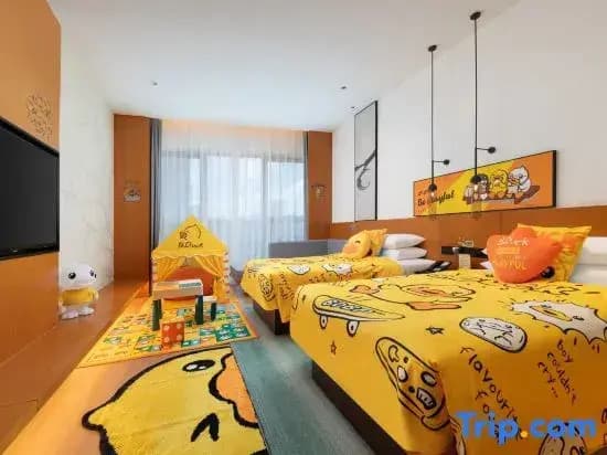 Standard Double Family room twin beds