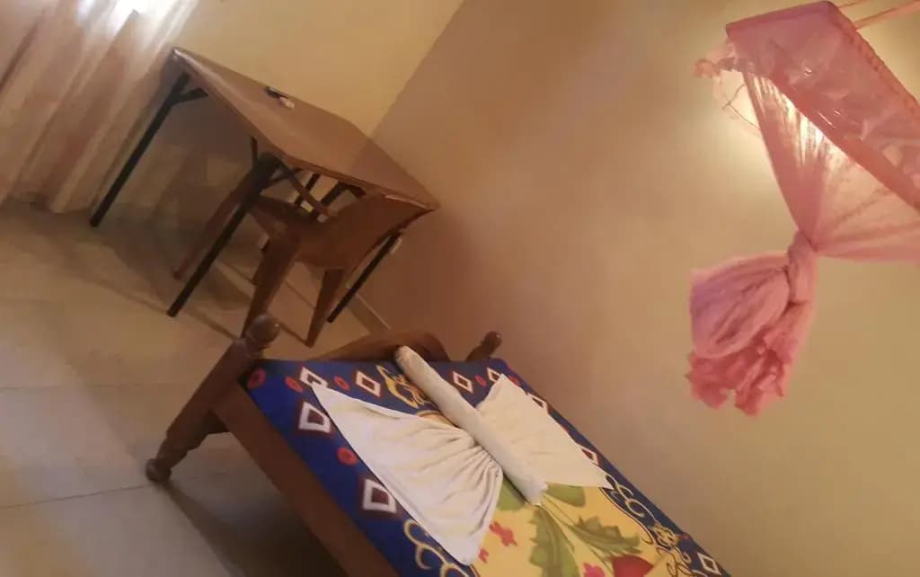 Economy room