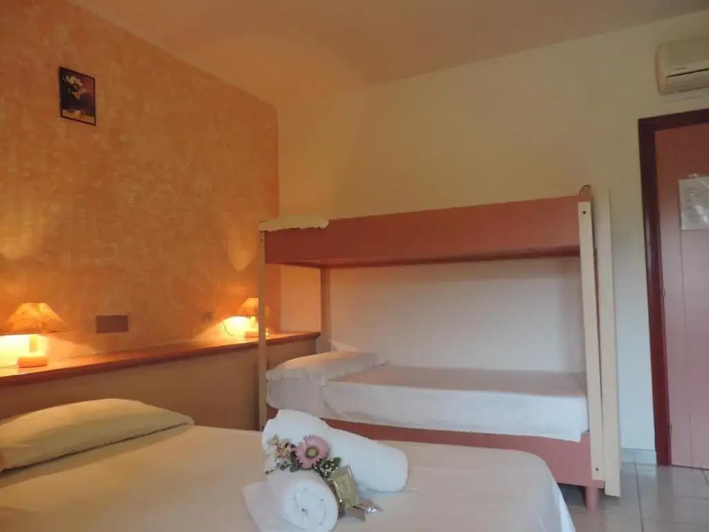 Standard Quadruple room
