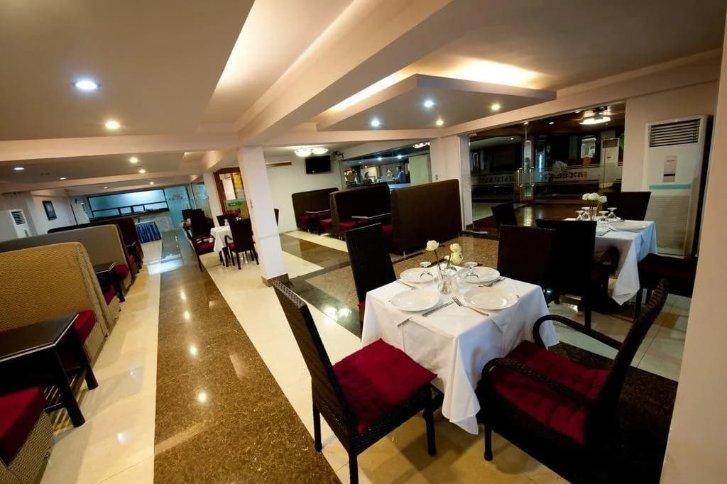Hotel photo 12