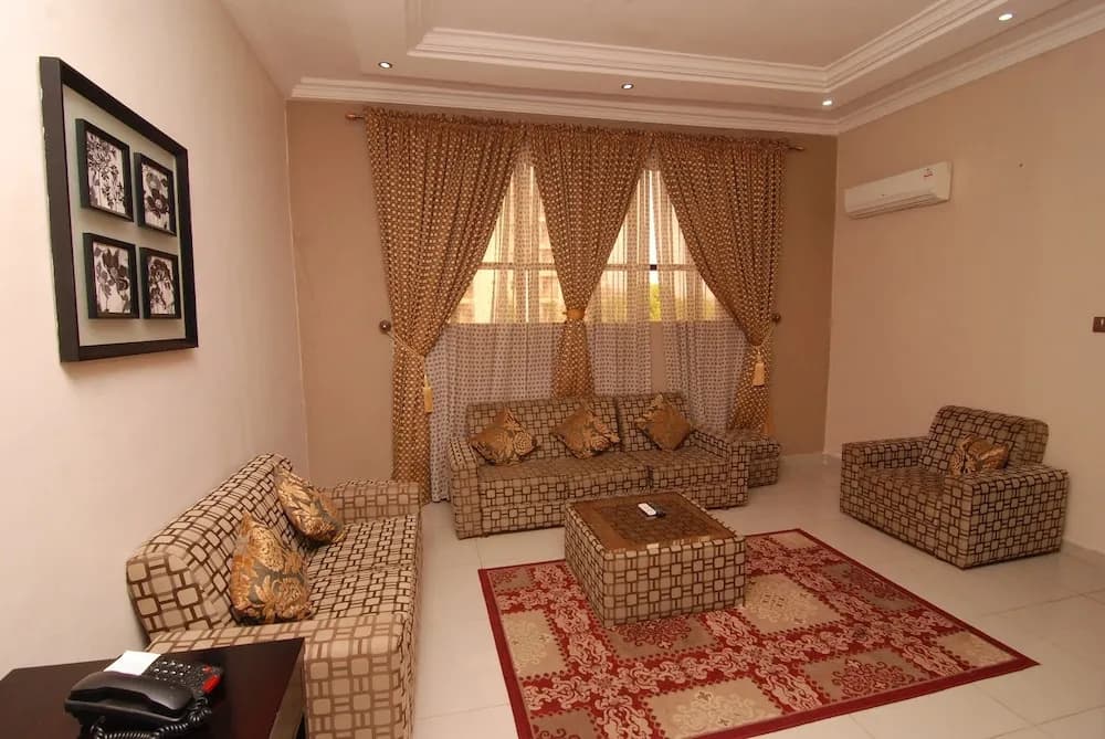 Executive Suite