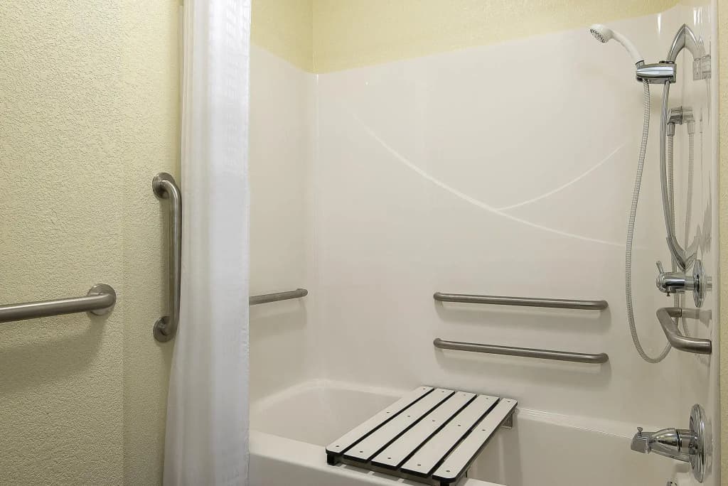 1 Bedroom Standard Double room full double bed