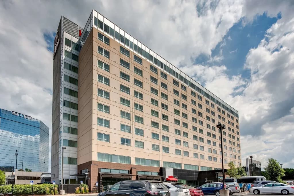 Hotel photo 1
