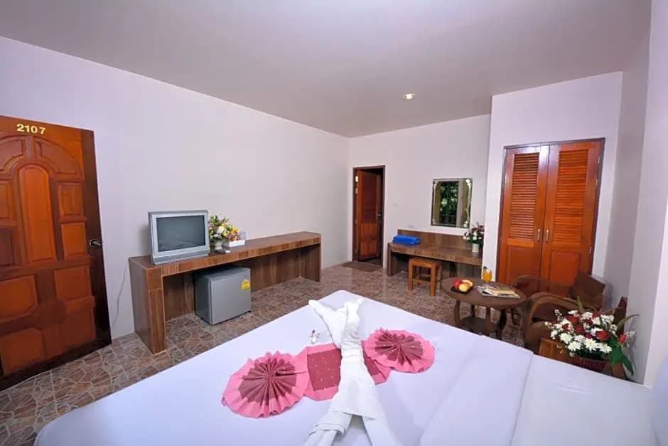 Standard Double room with balcony full double bed