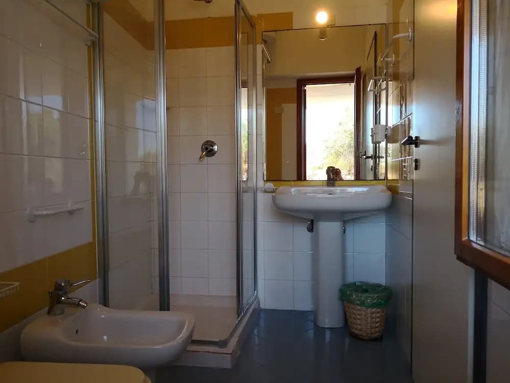 1 Bedroom Apartment with balcony