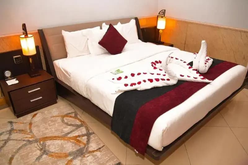 Deluxe Double room with balcony and with sea view full double bed