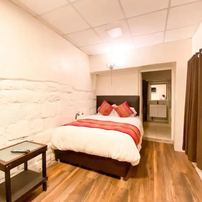 Comfort room