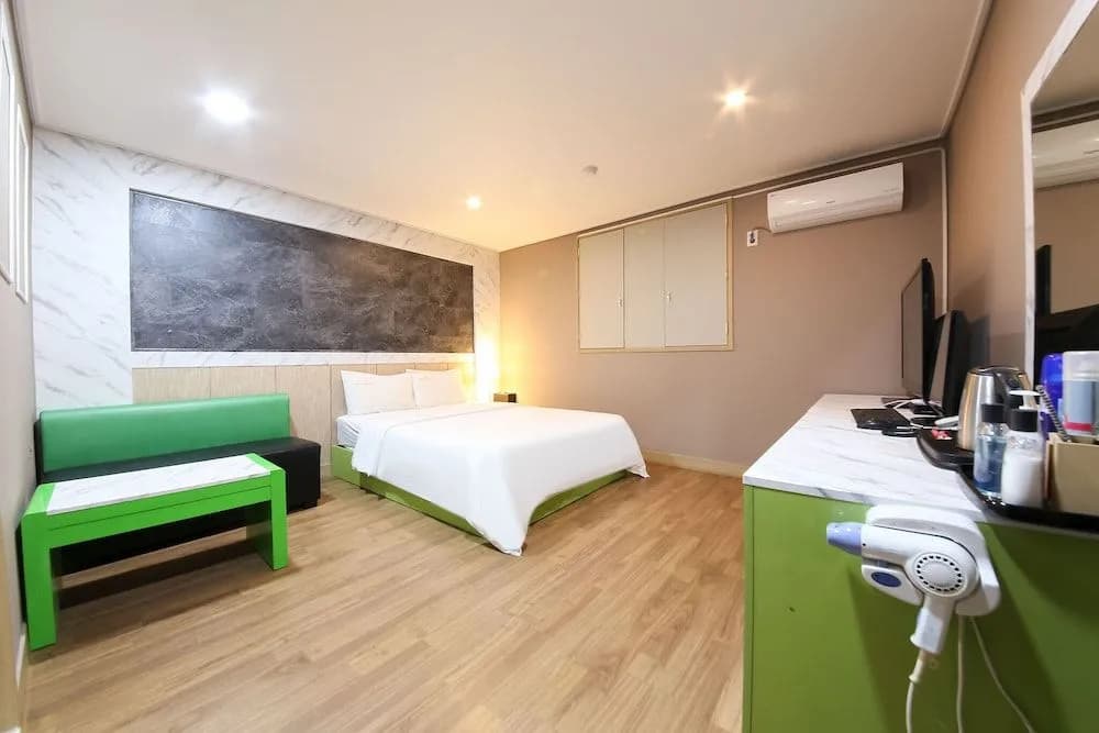 Hotel photo 11
