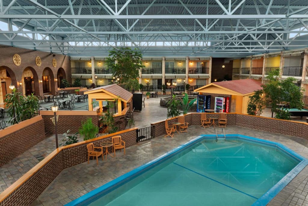 Hotel photo 12