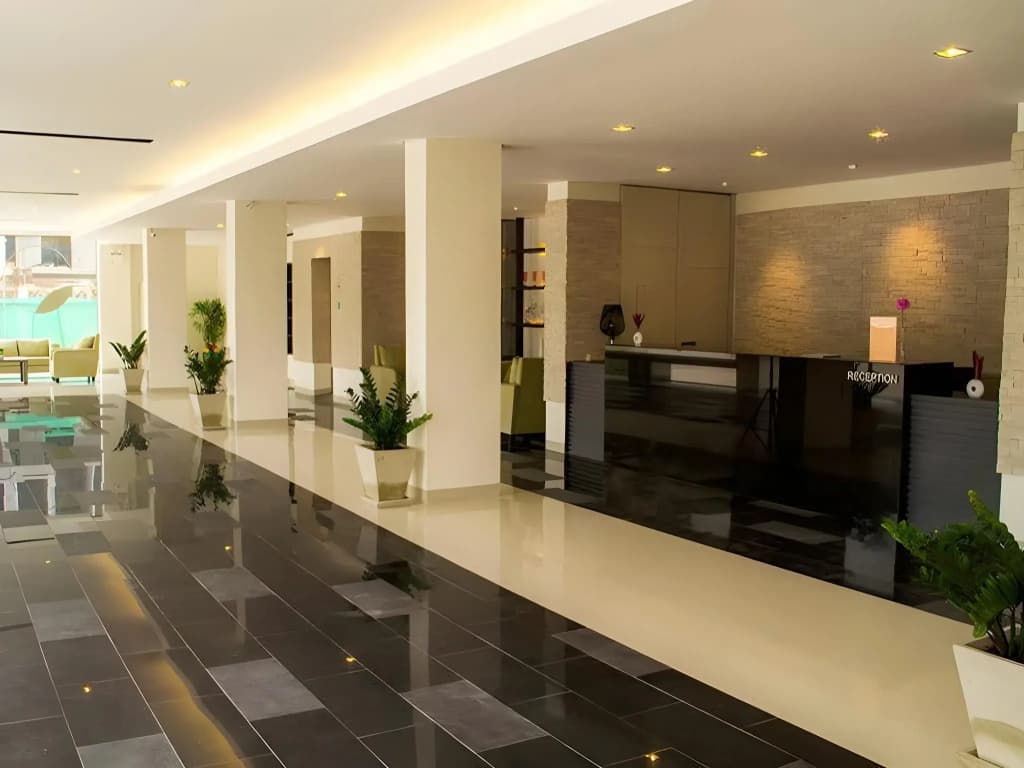 Hotel photo 2