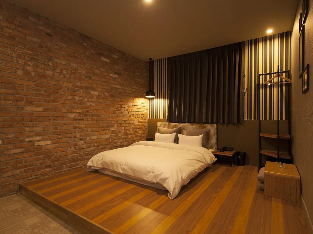 Deluxe Double room full double bed