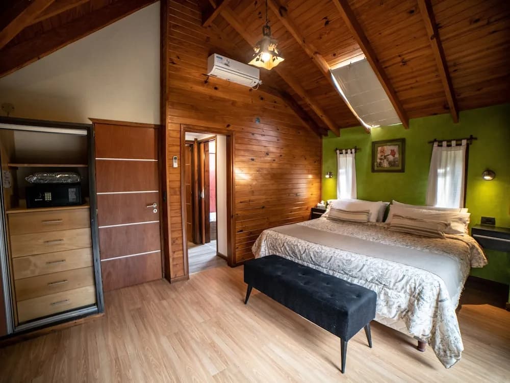 Grand room