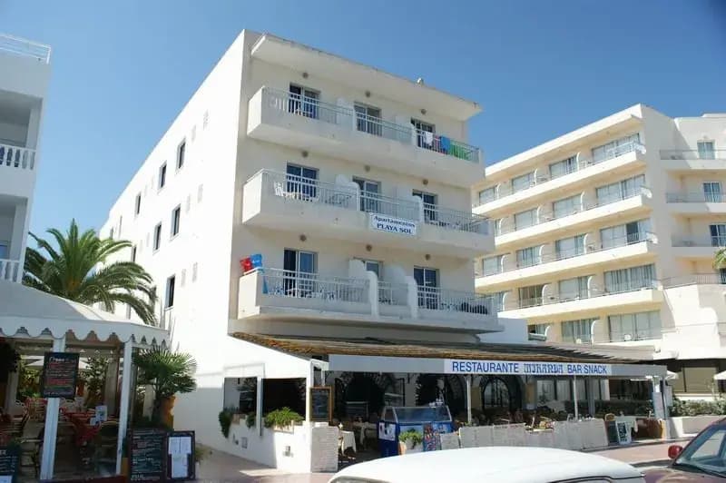 Hotel photo 1