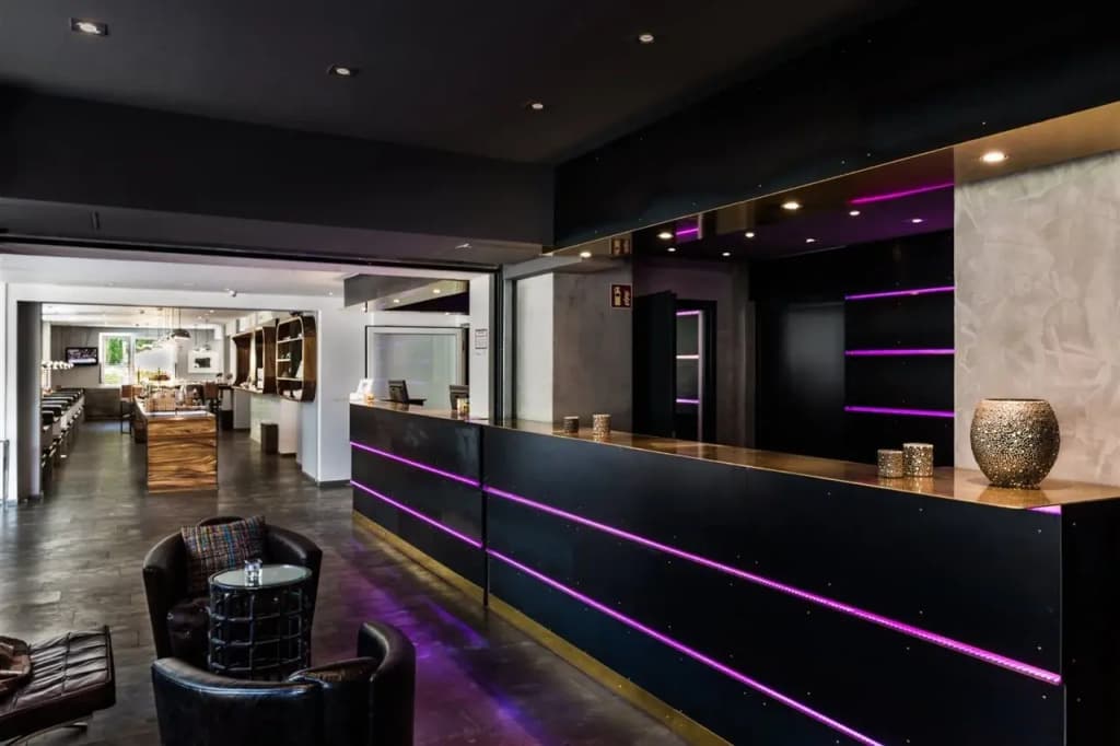 Hotel photo 2