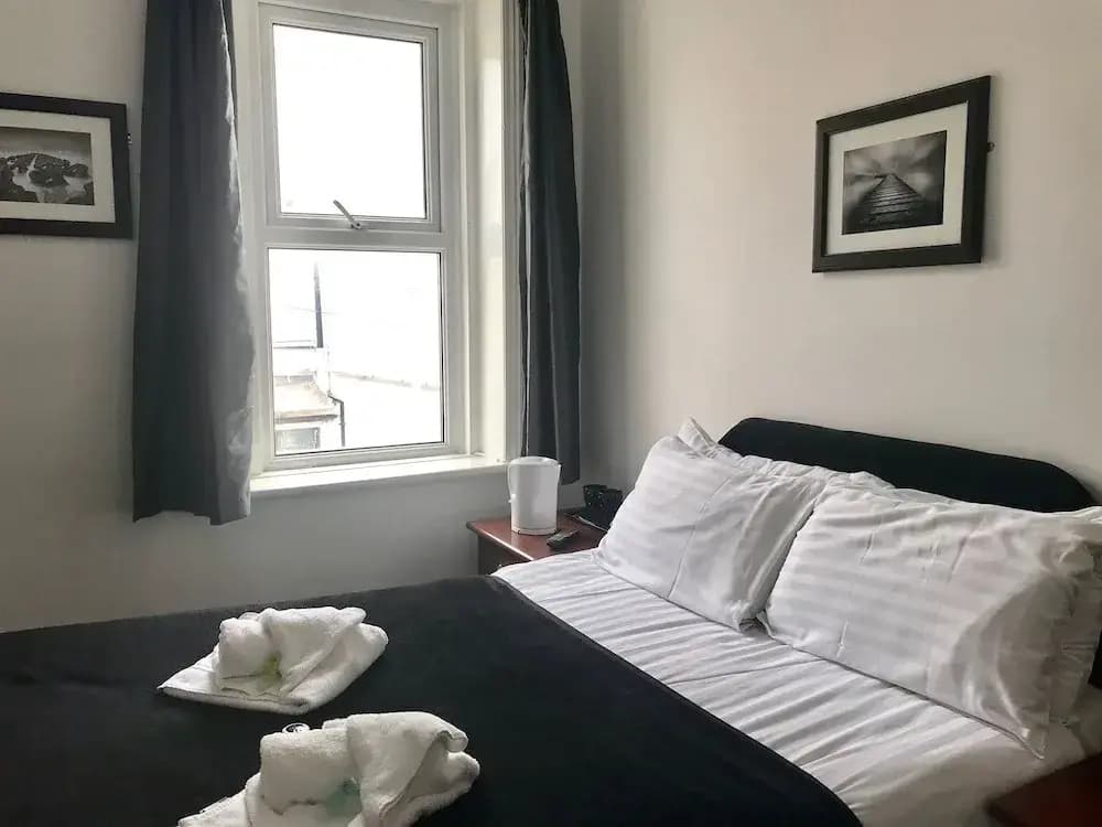 1 Bedroom Standard Double room full double bed