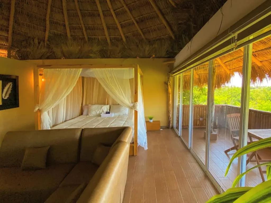 Deluxe Double room with balcony and with sea view full double bed