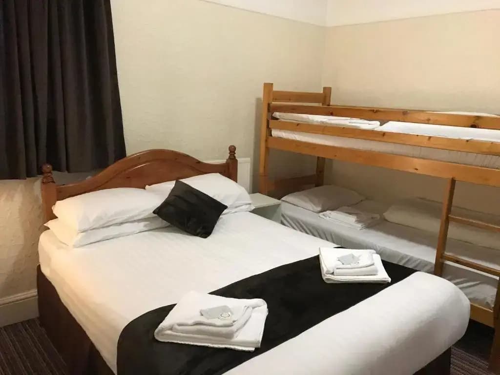 Standard Quadruple room