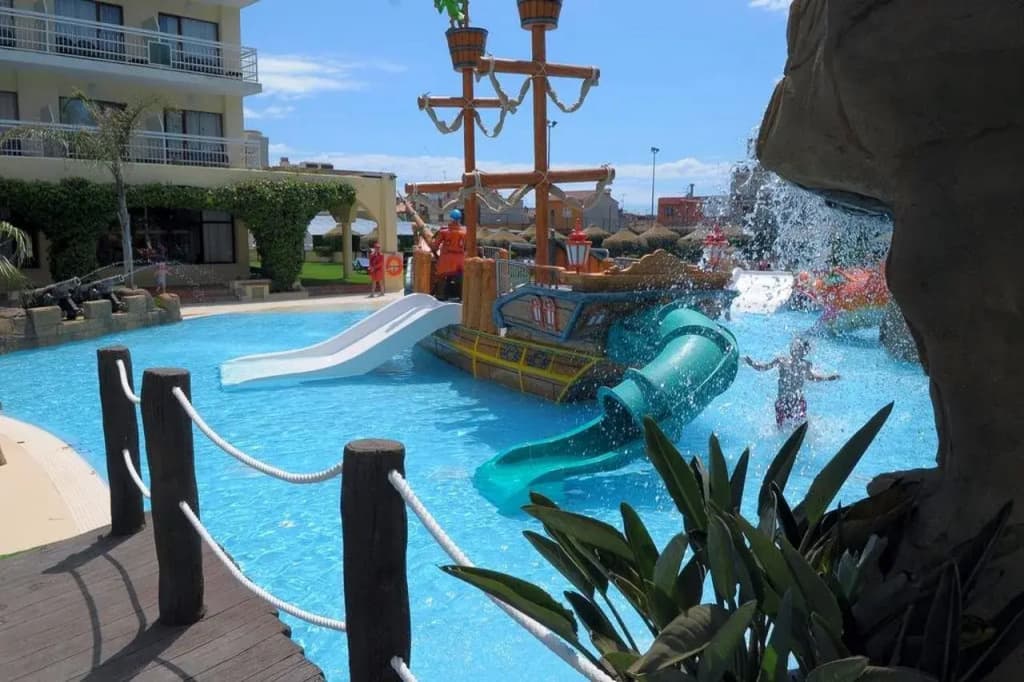 Hotel photo 18