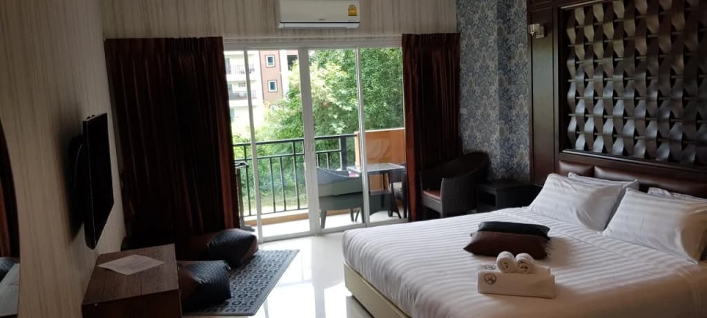 Hotel photo 1