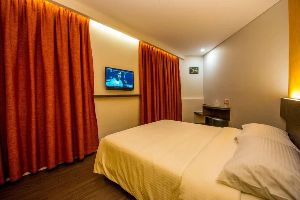 Deluxe Double room full double bed