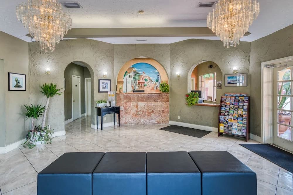 Hotel photo 1