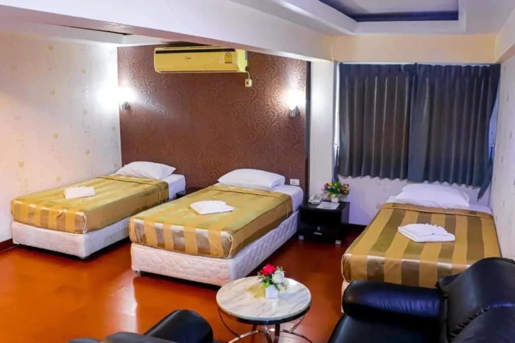 Hotel photo 13