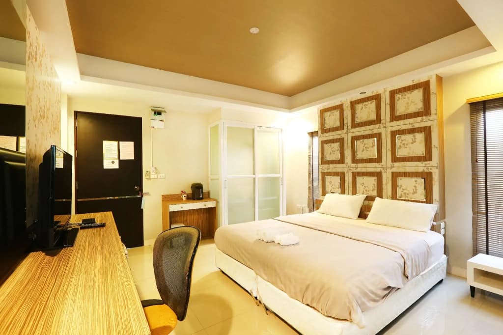 Standard Double room full double bed