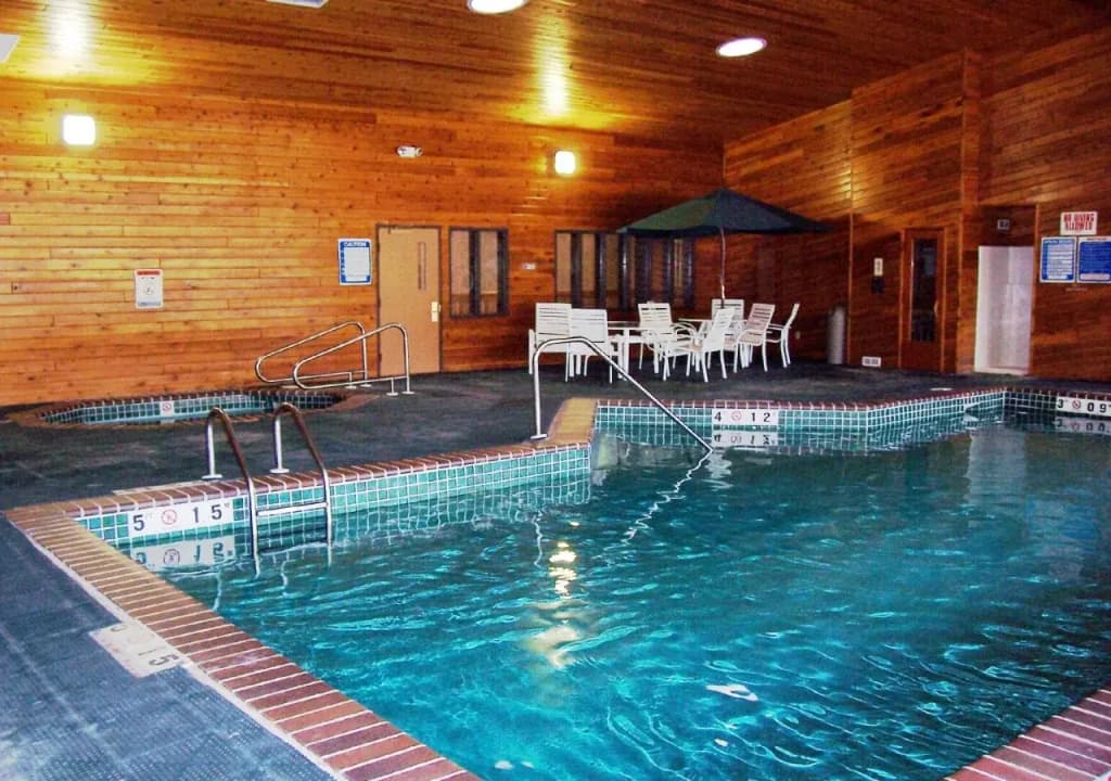 Hotel photo 12