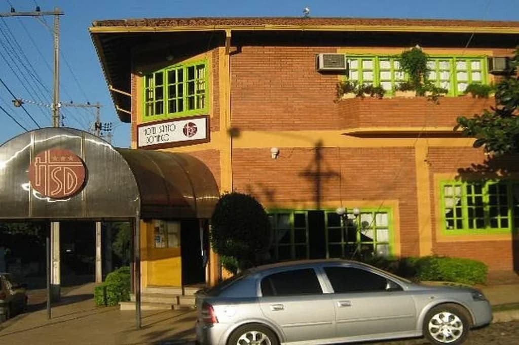 Hotel photo 1