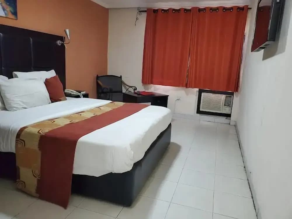 Hotel photo 2