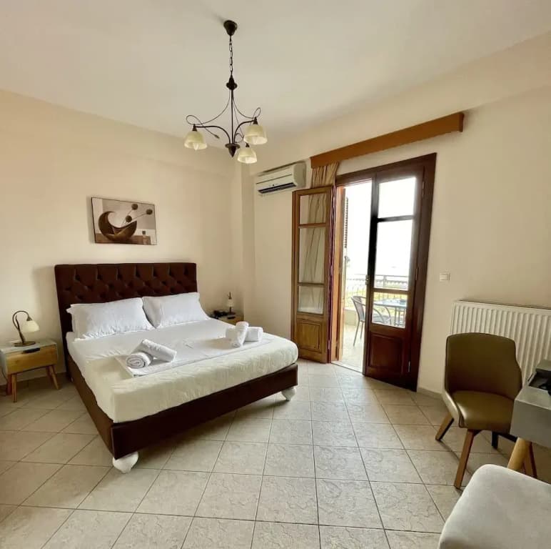 Standard Double room with balcony full double bed
