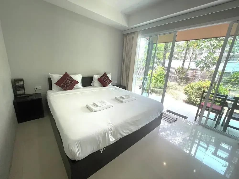 Standard Double room with balcony full double bed