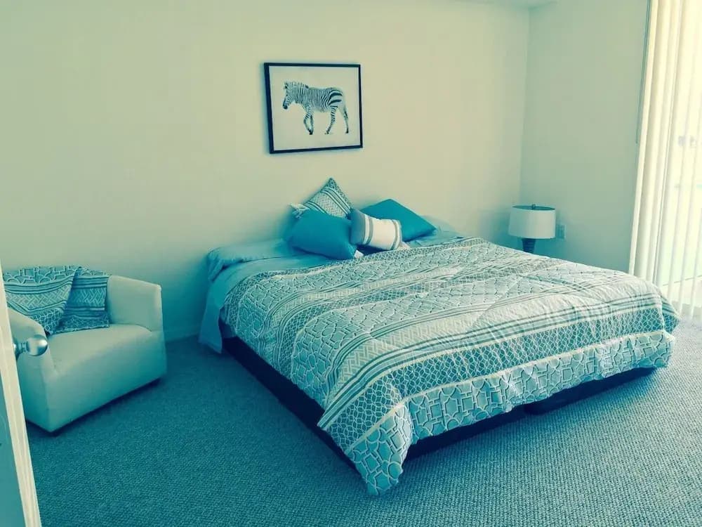 2 Bedrooms Apartment with balcony