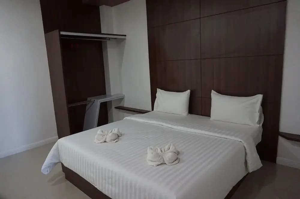Standard Double room with balcony full double bed