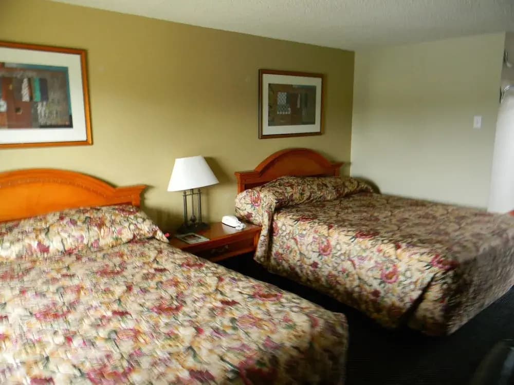 Standard Quadruple room with balcony