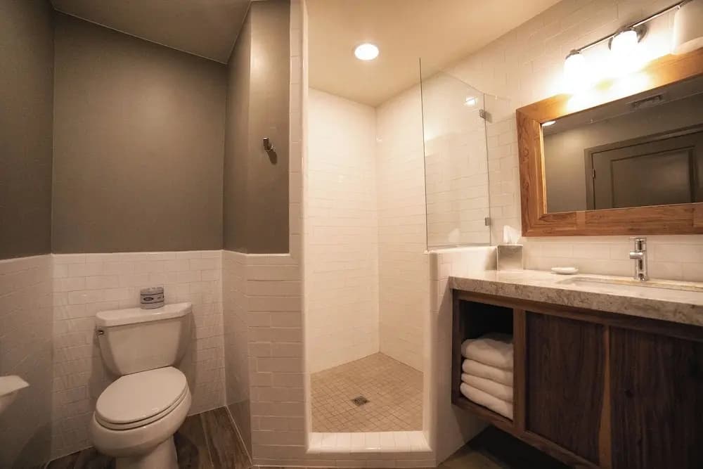 Economy Quadruple room