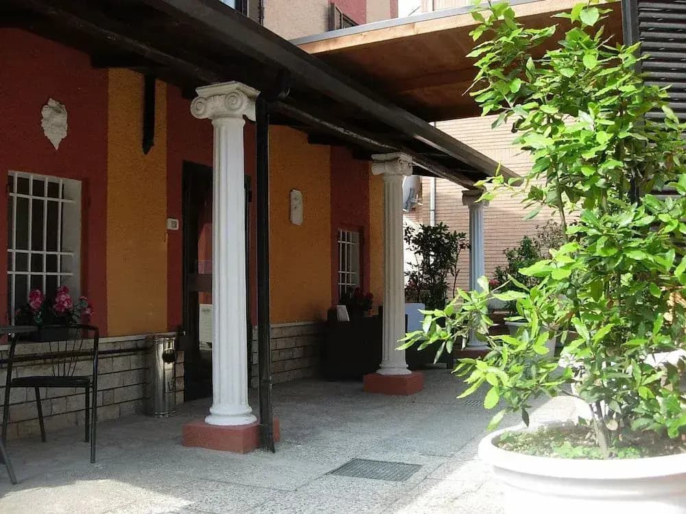 Hotel photo 11