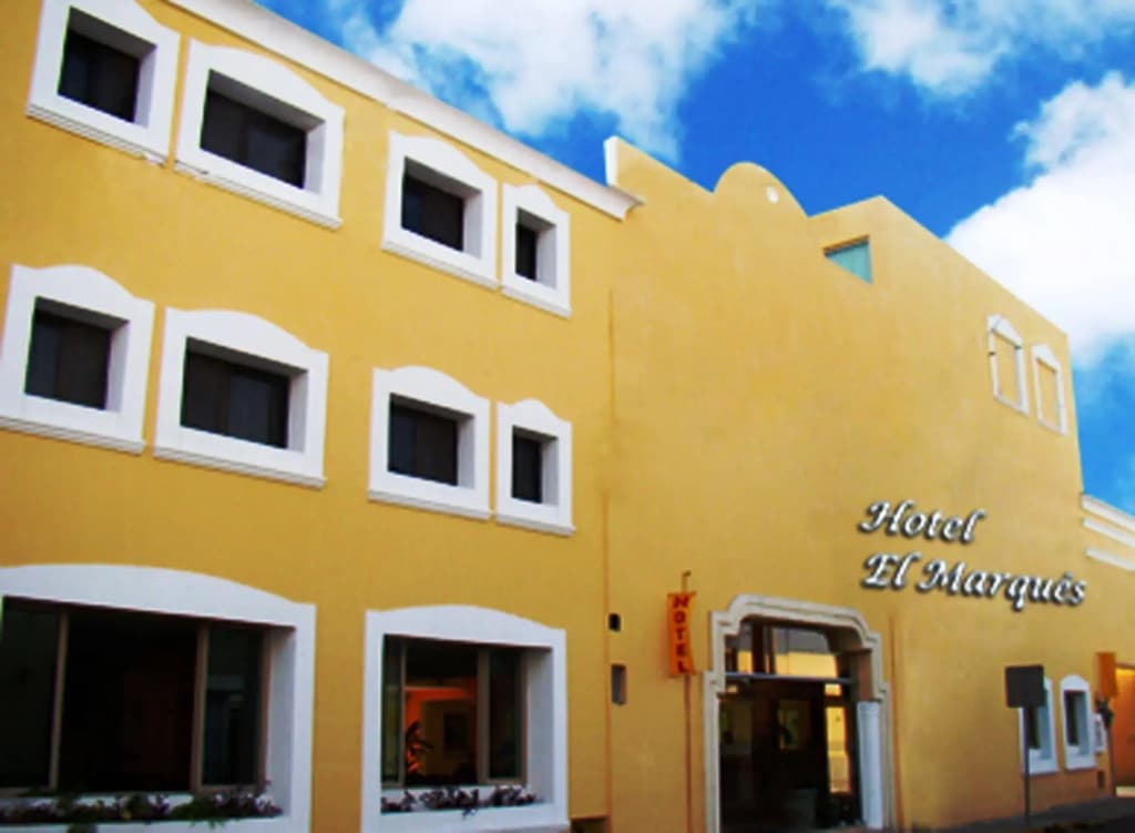 Hotel photo 1