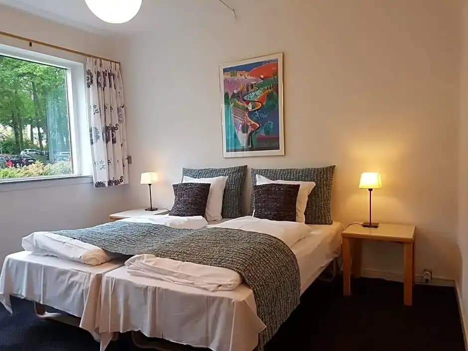 Economy room