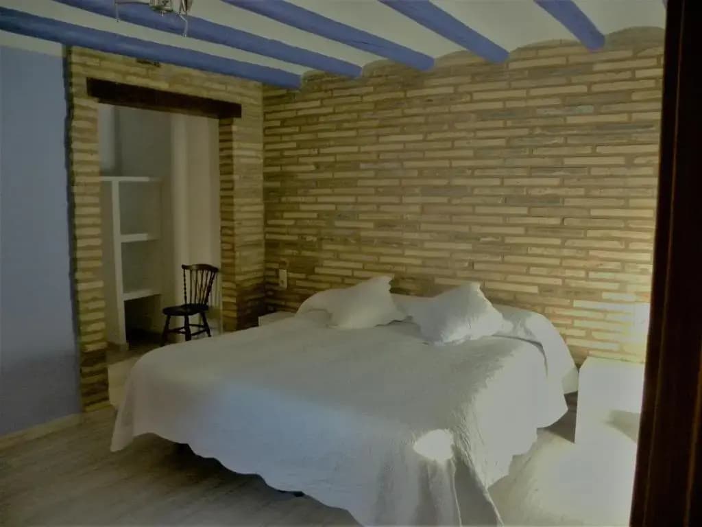 Deluxe Double room full double bed