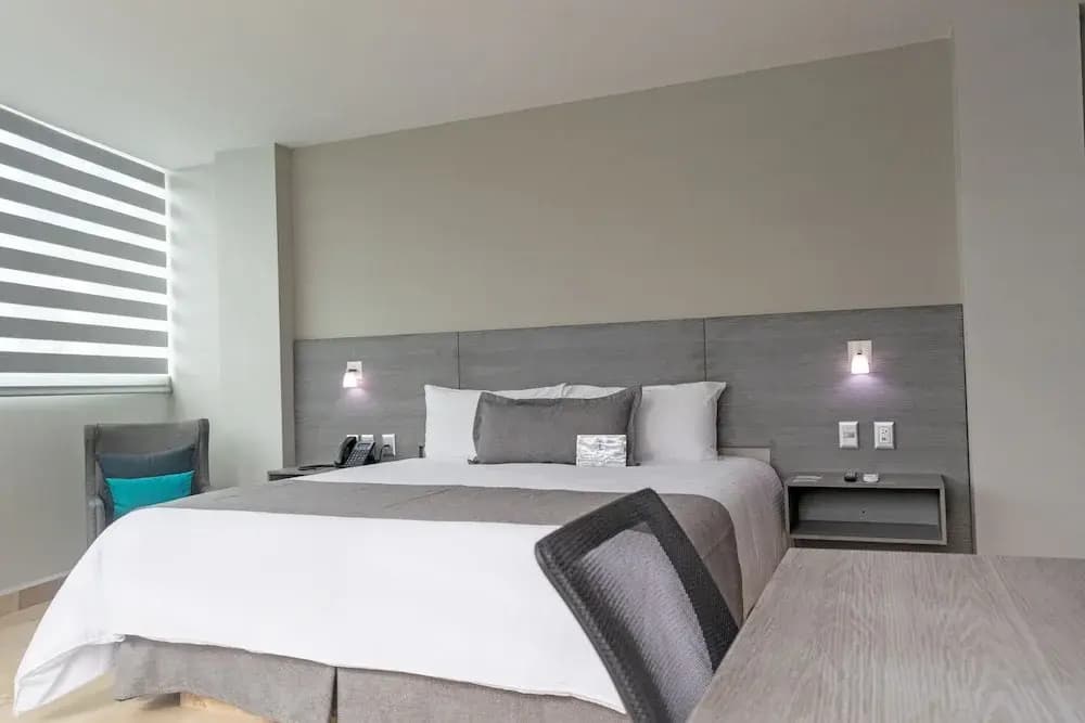 Deluxe Double room full double bed