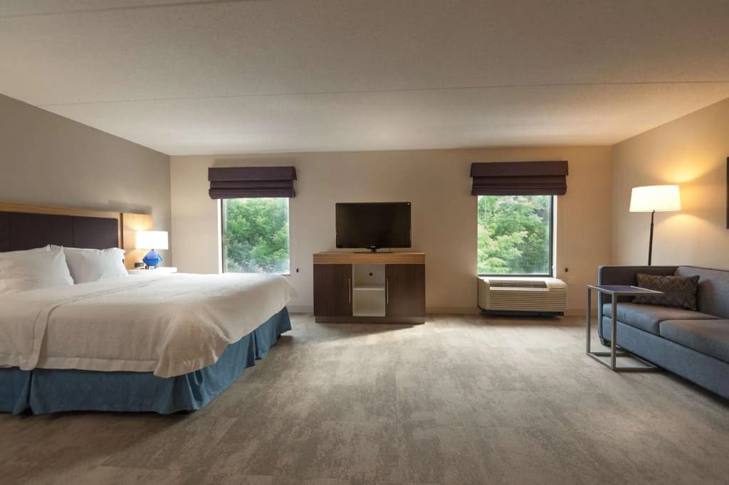 Standard Double room full double bed