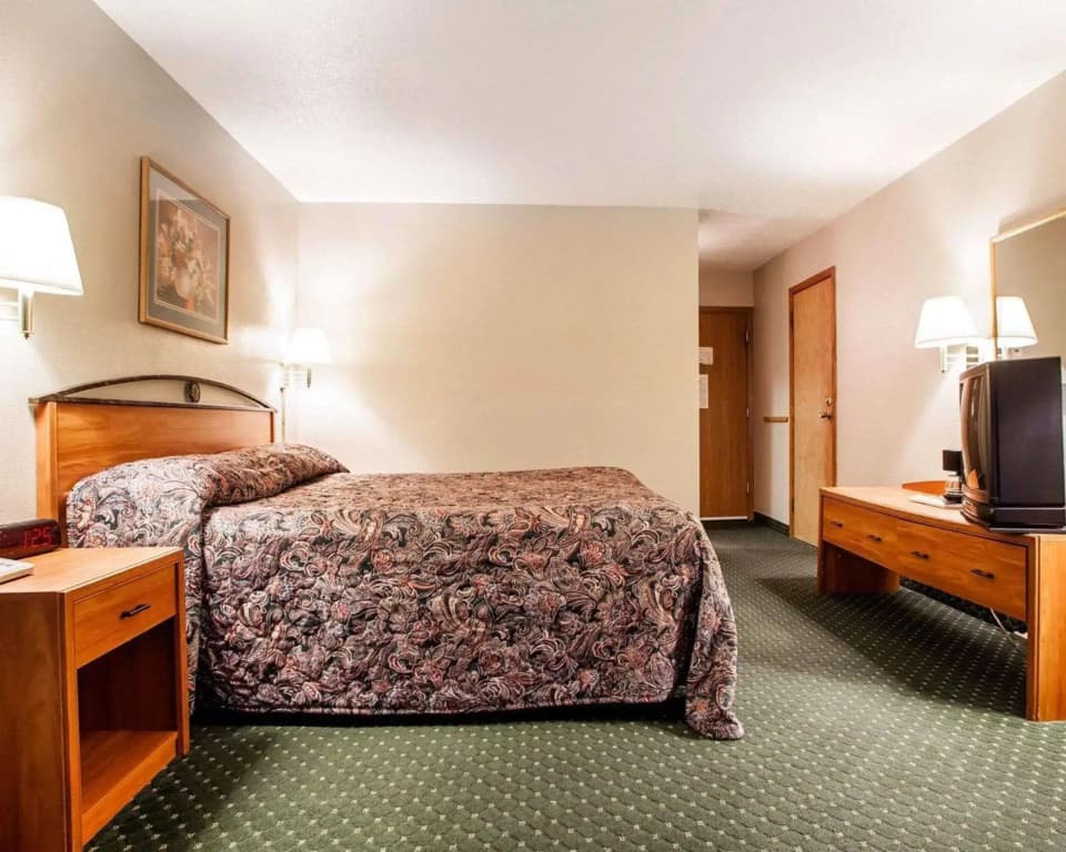 Standard Double room full double bed