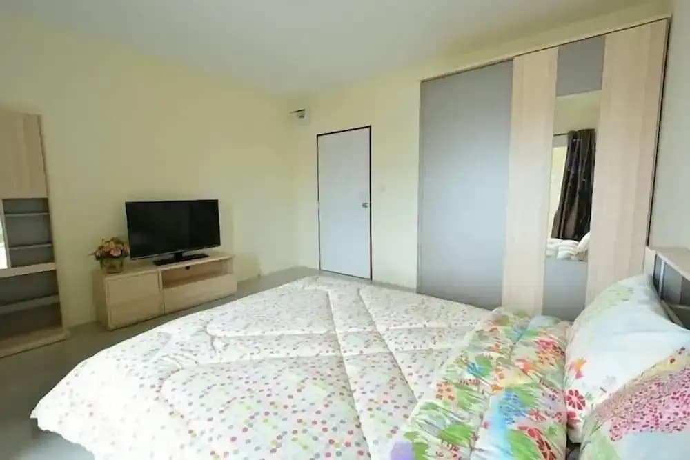 Standard Double room full double bed