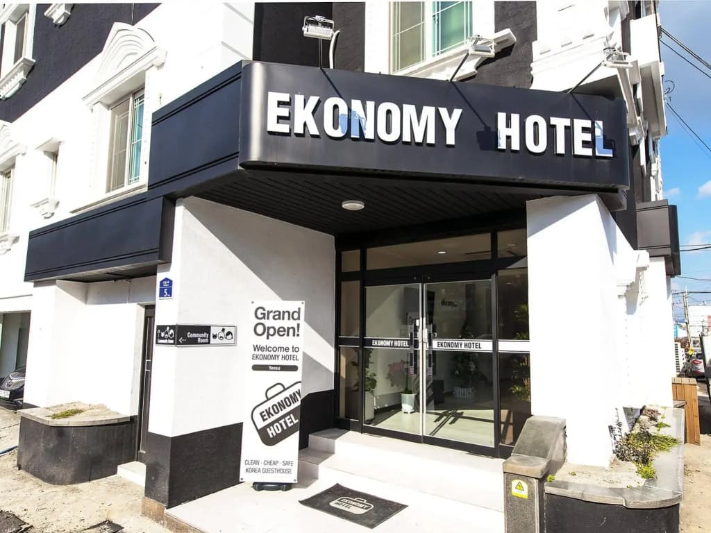 Hotel photo 1