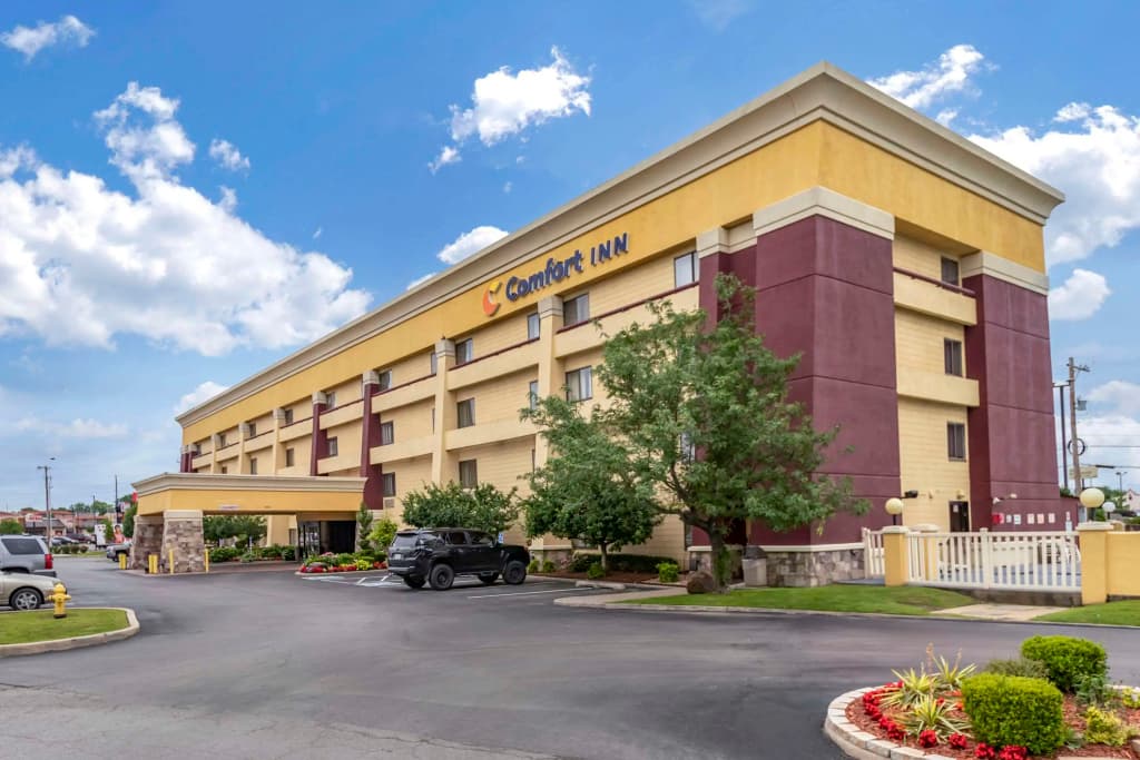 Hotel photo 1